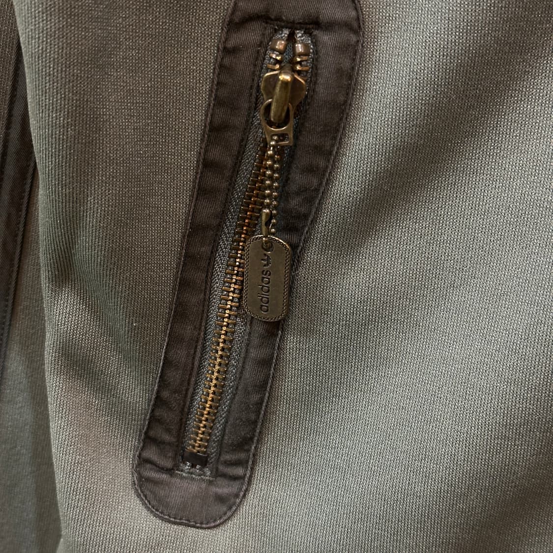 아디다스 카키 밀리터리 져지 *희귀제품 상품이미지2