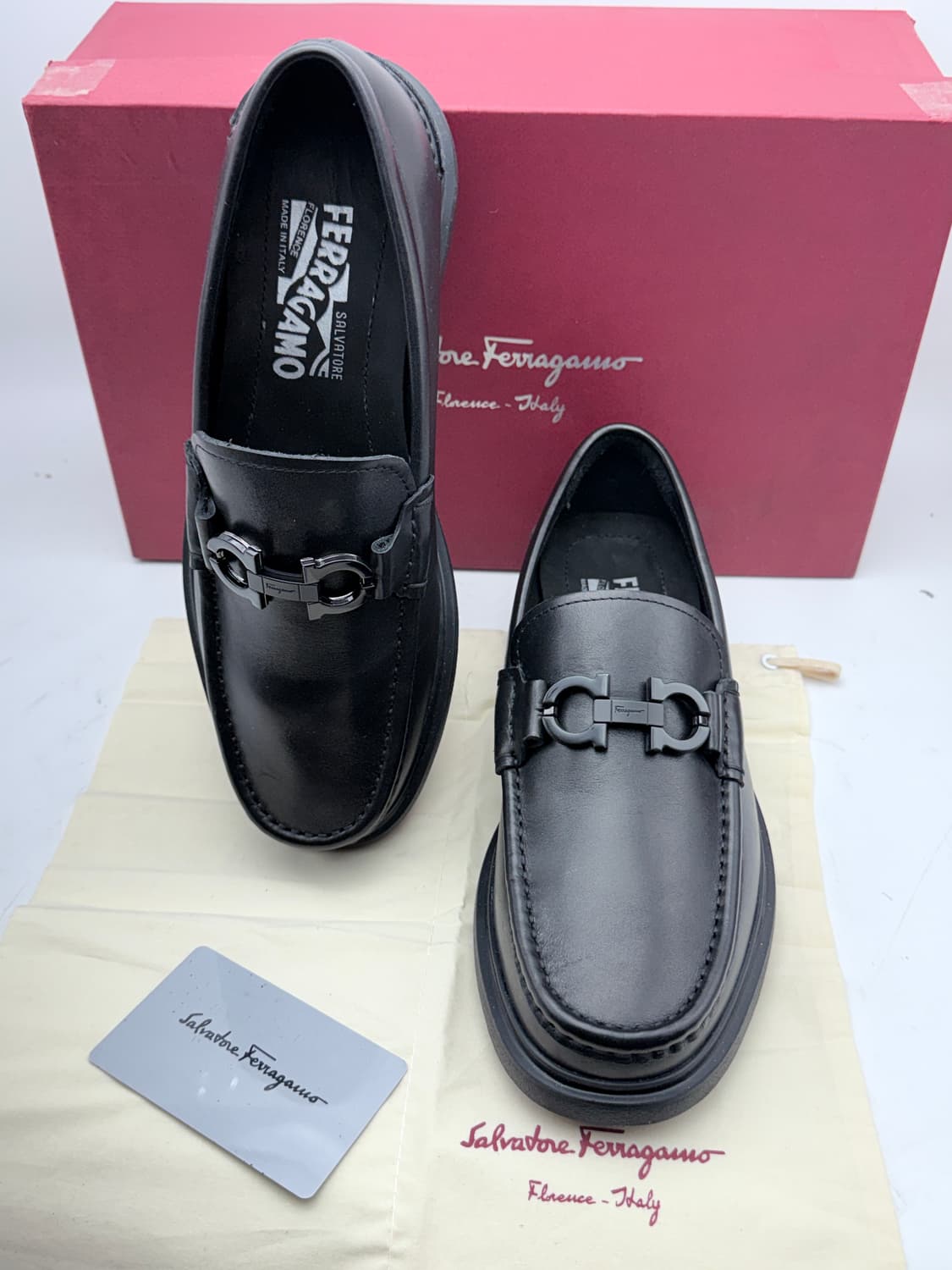 정품)페라가모250 상품이미지2