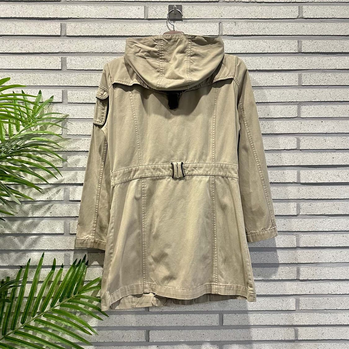 JPN VINTAGE 밀리터리 후드자켓 멀티포켓 숄더 견장 디테일 베이지 상품이미지3