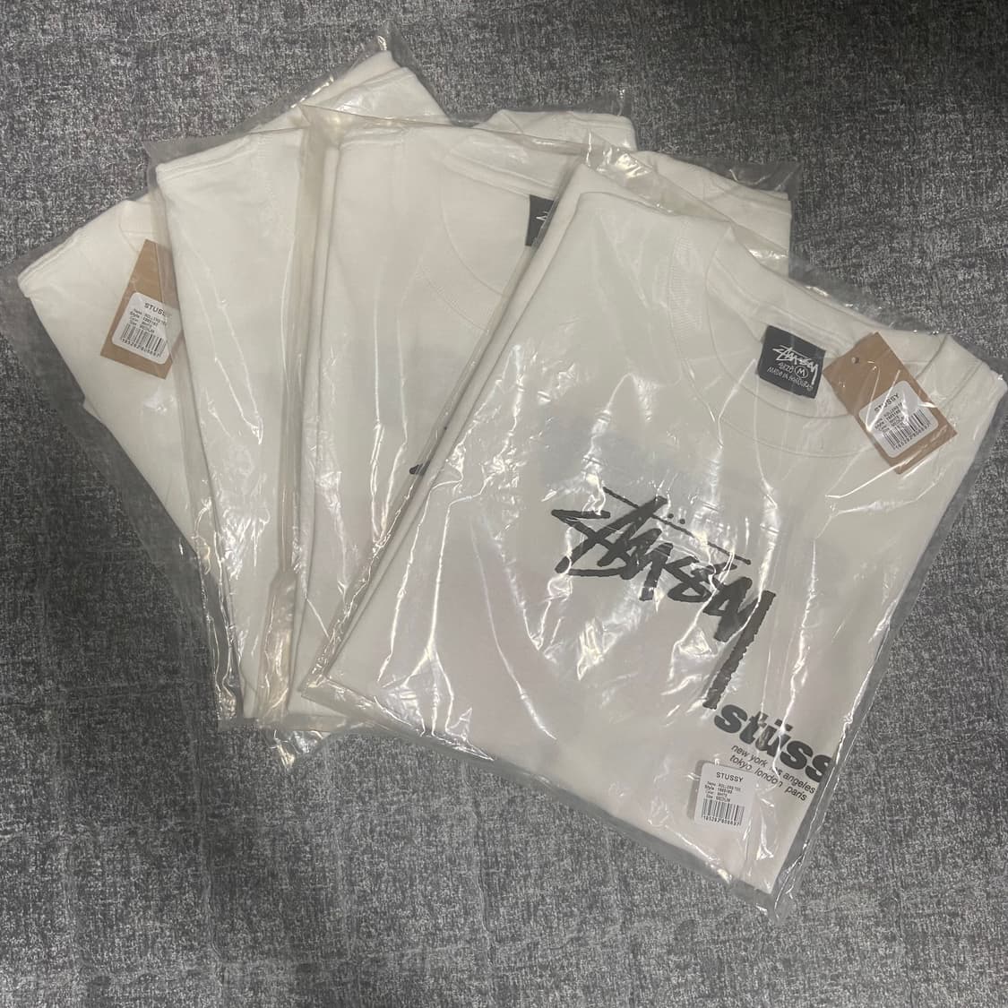 스투시 반팔티 (ROLLERS TEE) - 한정판(limited) 상품이미지4