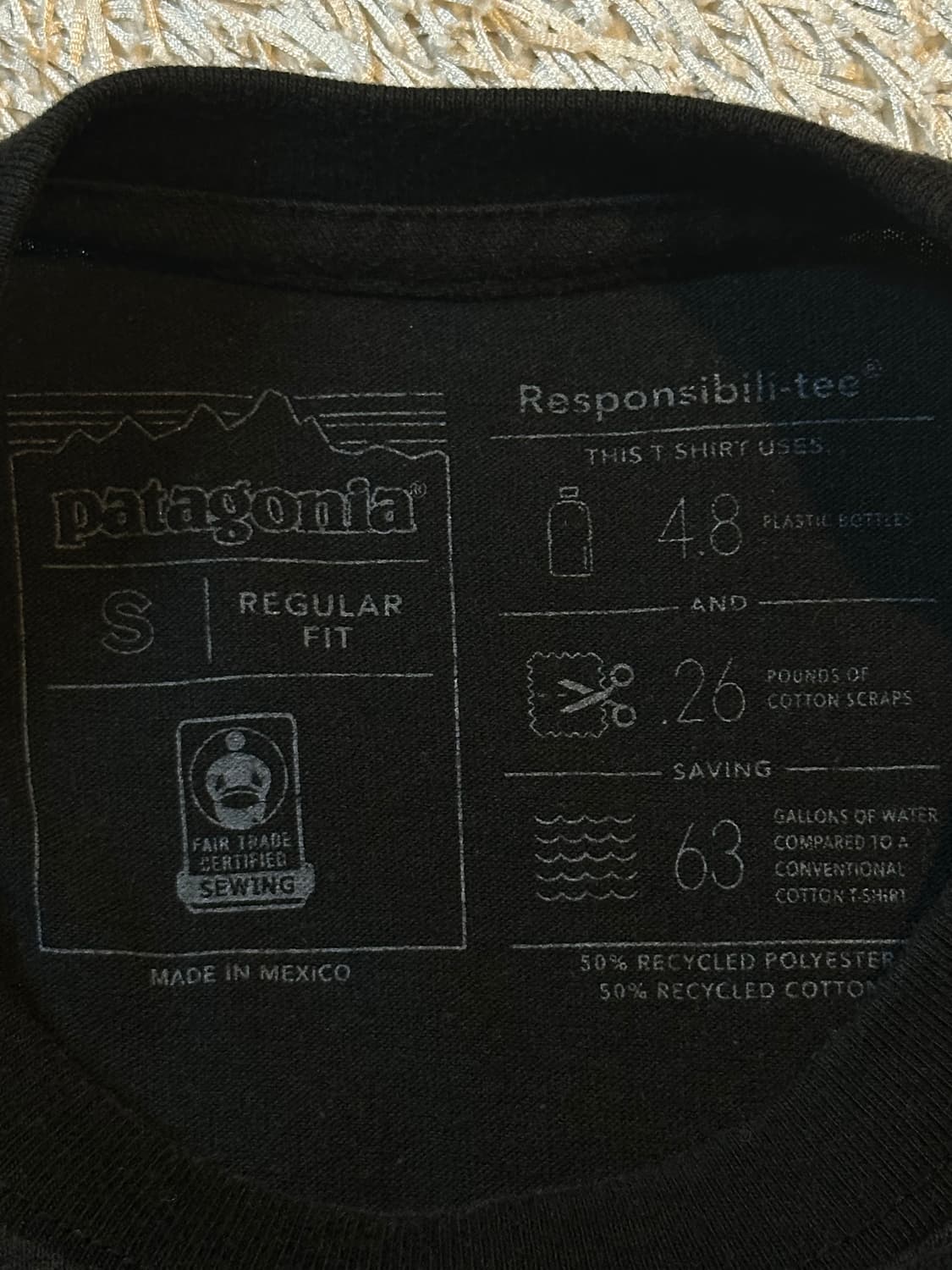 파타고니아 PATAGONIA 백프린팅 반팔 티셔츠 블랙 상품이미지4