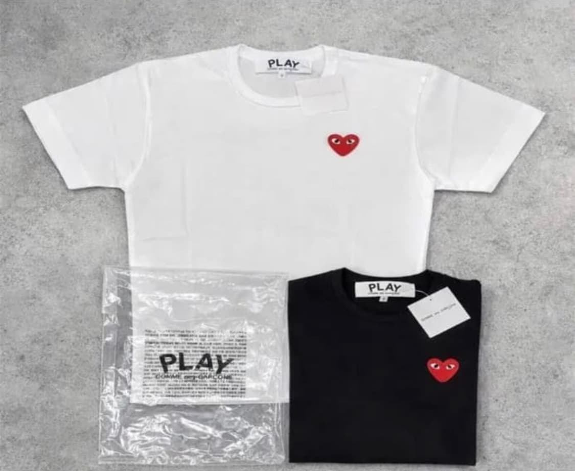 🔥[무료배송/새상품]🔥꼼데가르송 레드와펜 반팔티 2 color 상품이미지2