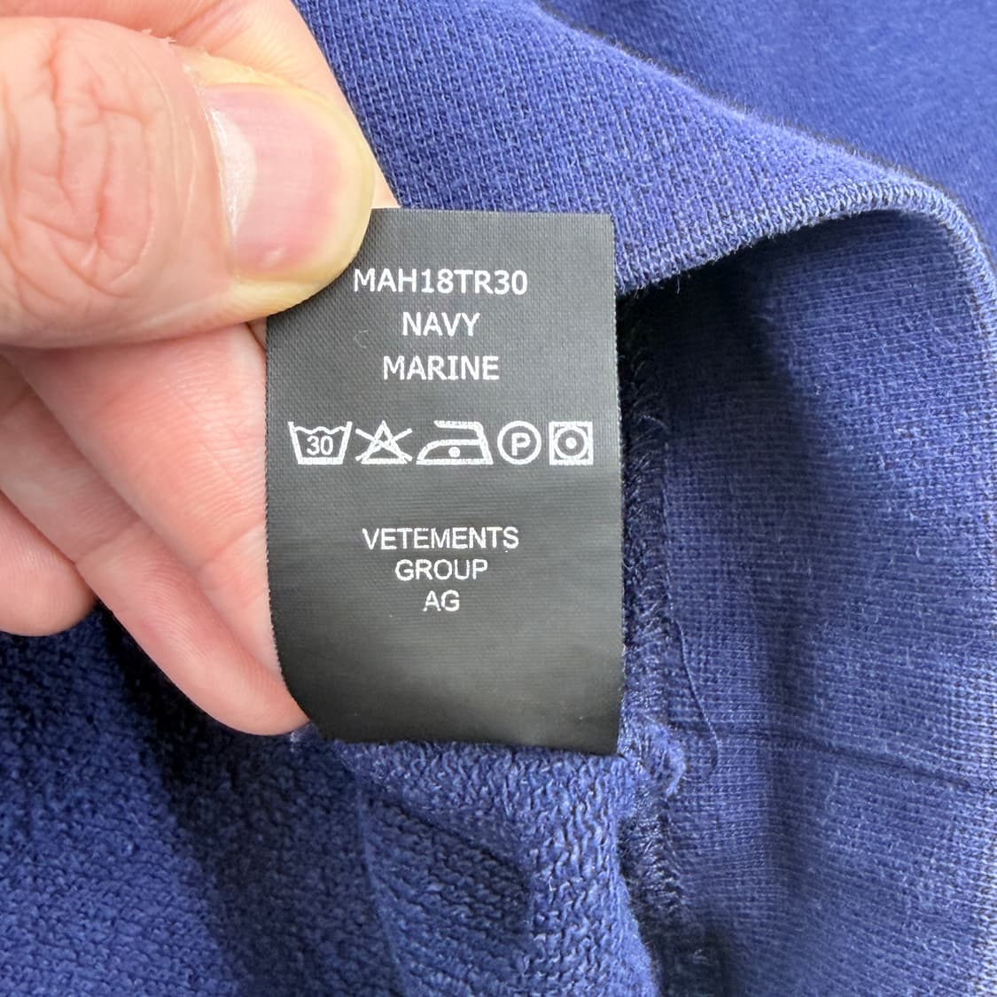 베트멍 17fw 오뜨꾸뛰르 프랑스 후드티 M 정품 상품이미지5