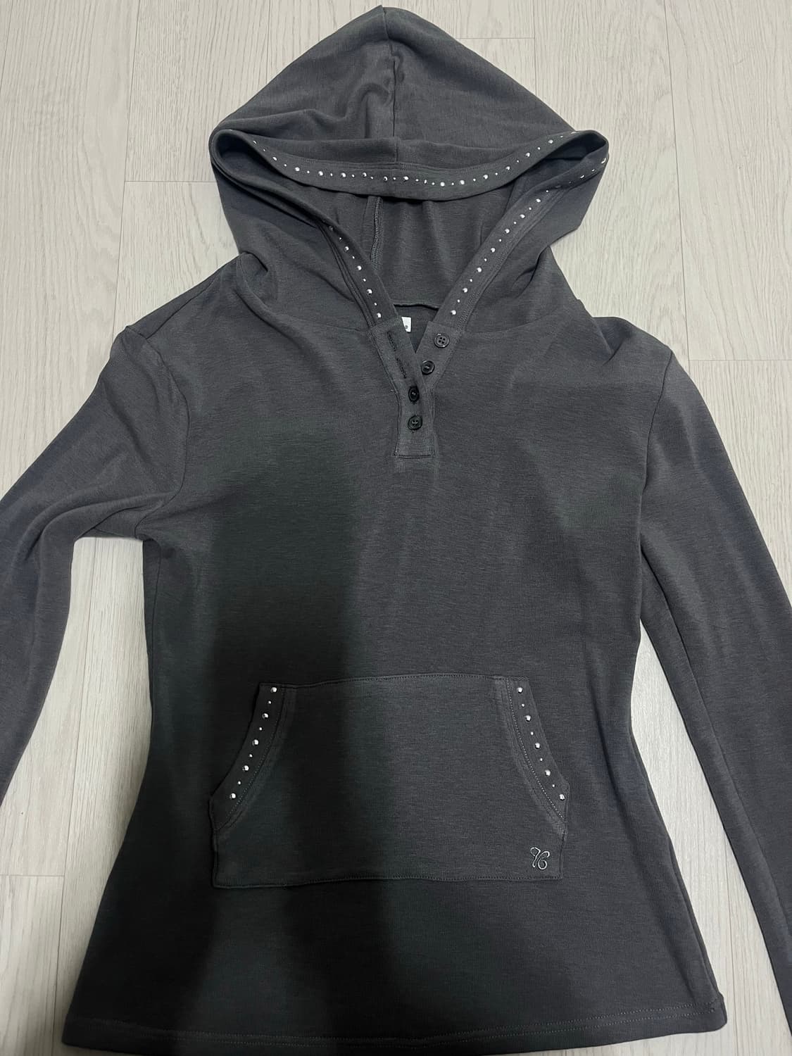 플레이스스튜디오 슬림핏 후드슬리브 상품이미지3