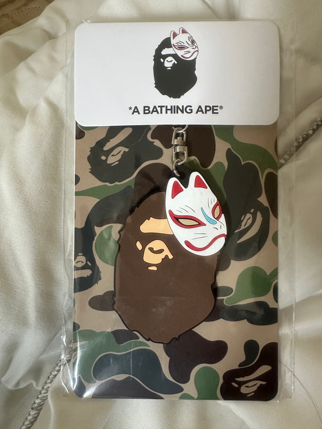 BAPE 베이프 재패니즈 폭스 마스크 러버 키체인 브라운 새상품 상품이미지1