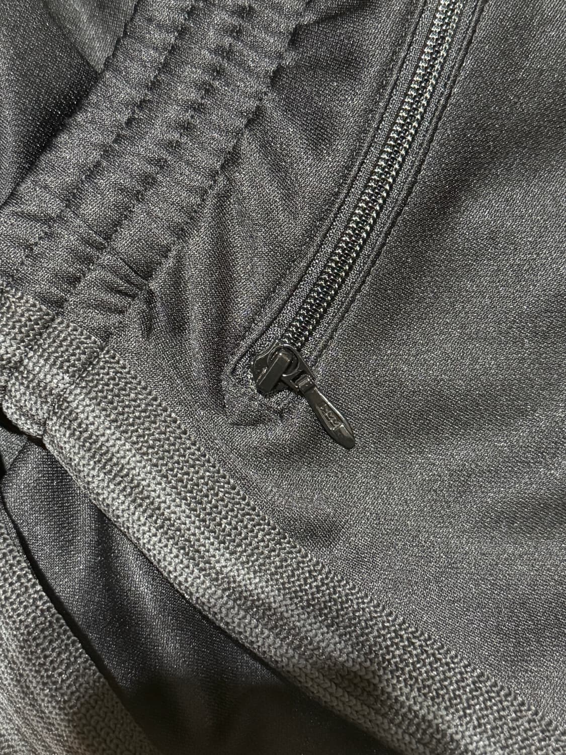 니들스 프릭스스토어  hd별주 트랙팬츠 상품이미지5