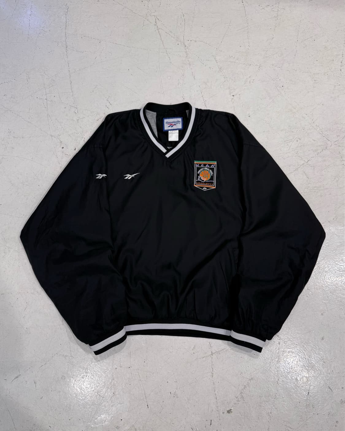 리복 1966 NCAA 폴리쉘 웜업 상품이미지1