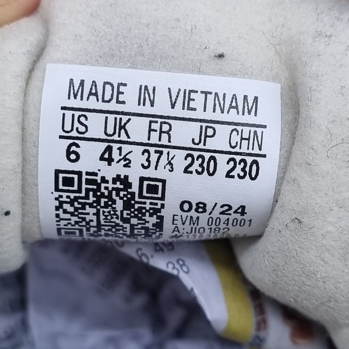 아디다스 도쿄 오프화이트 여성운동화 230 상품이미지6