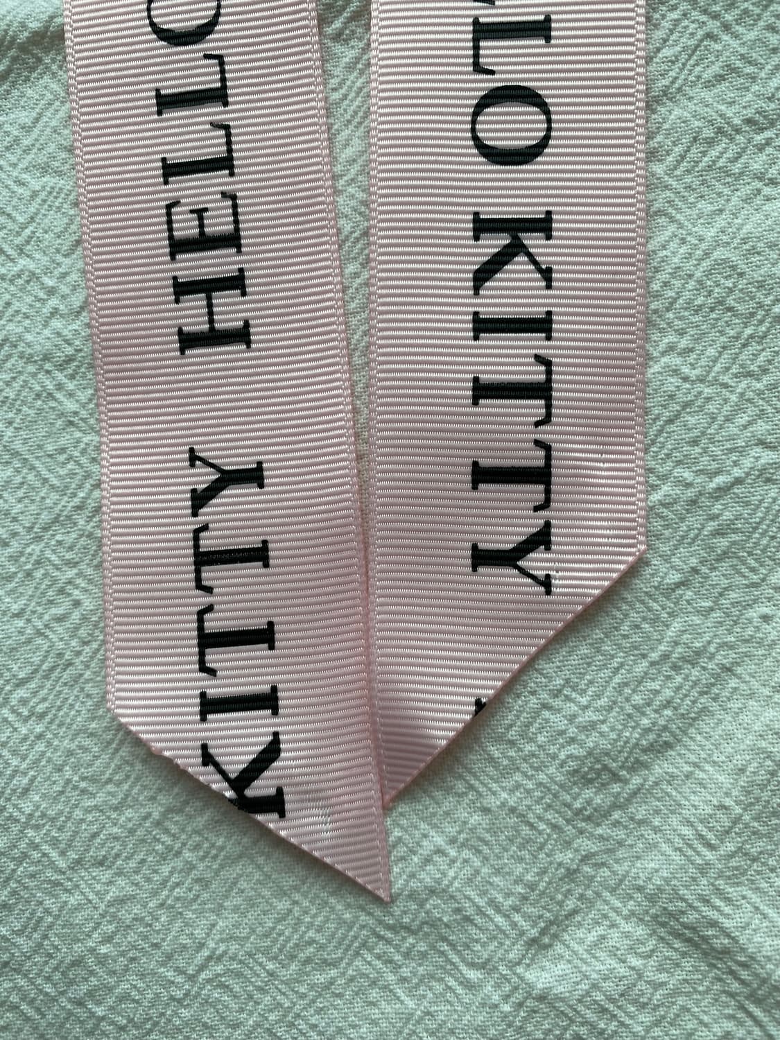 헬로 키티 생일 기념 파우치 키링 상품이미지4