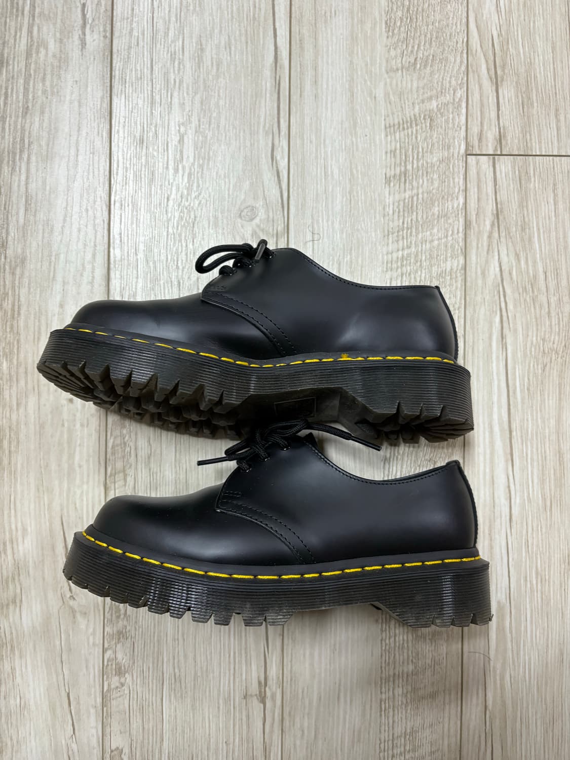 닥터마틴 1461 3홀 벡스 230 상품이미지2