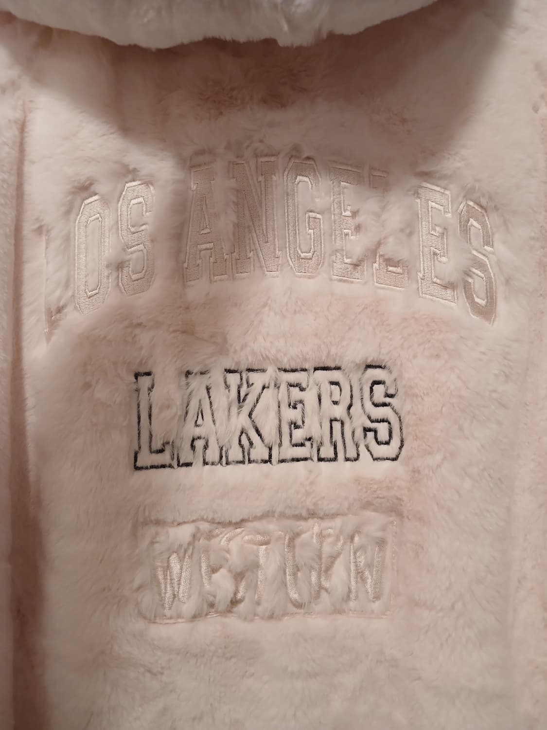 NBA 정품 여성 후드 퍼 자켓 S 사이즈 상품이미지9