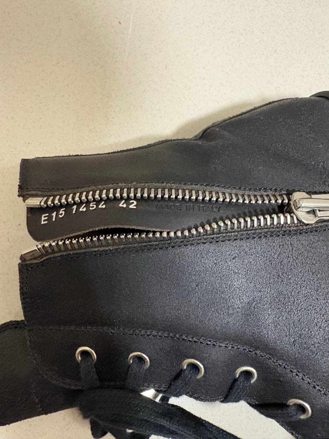 릭오웬스 트리플블랙 라몬즈 상품이미지4