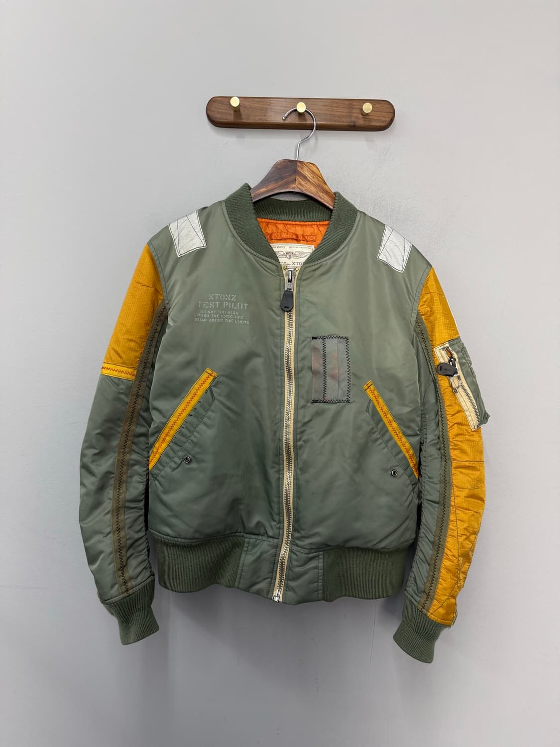 엑스톤즈 MA-1 카키 항공점퍼 H2968 상품이미지2