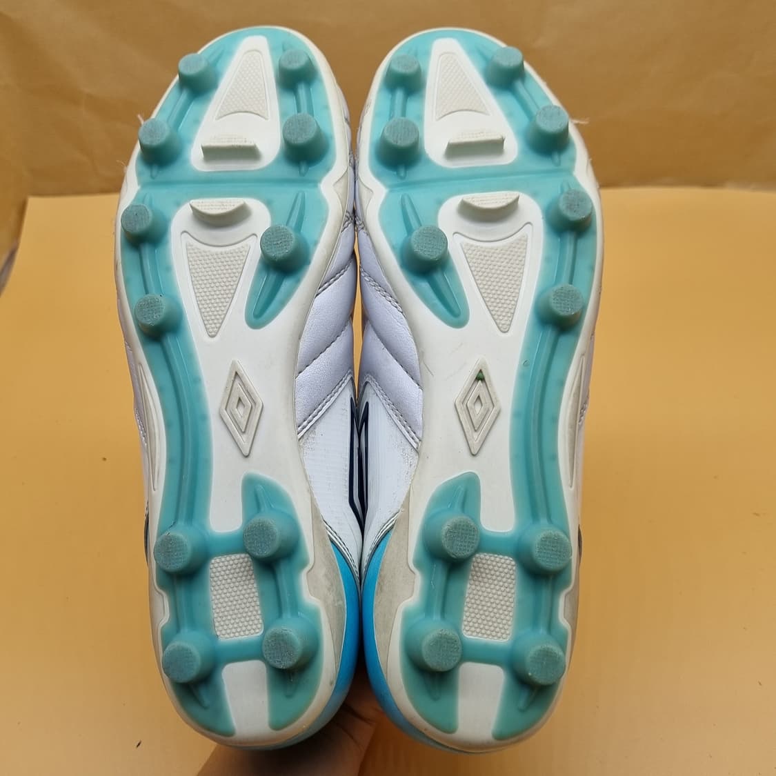 엄브로 축구화275 상품이미지3