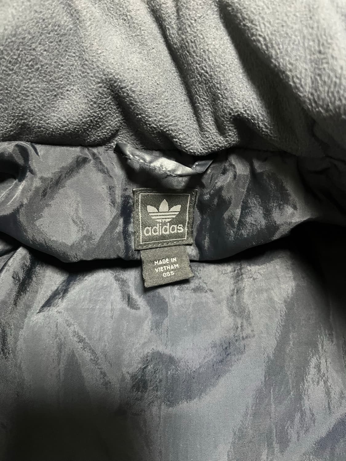 아디다스 패딩 (유광 상품이미지2