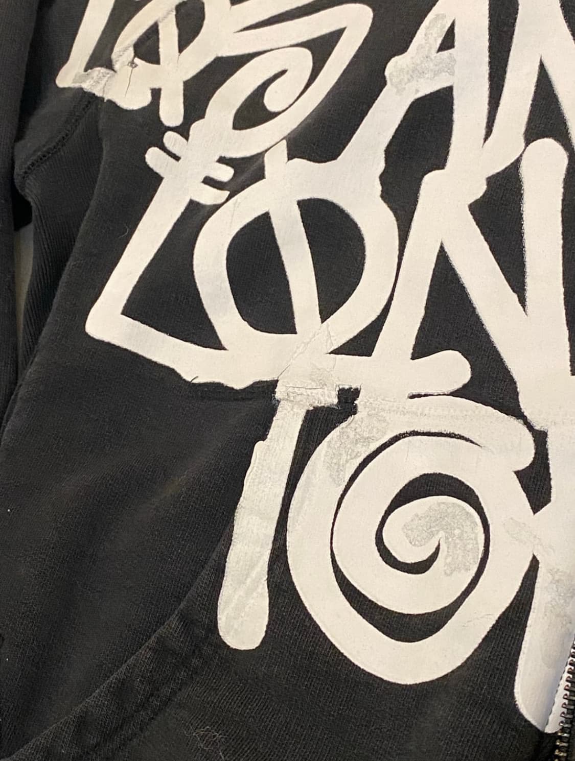 스투시 월드투어로고 후드 L 상품이미지2