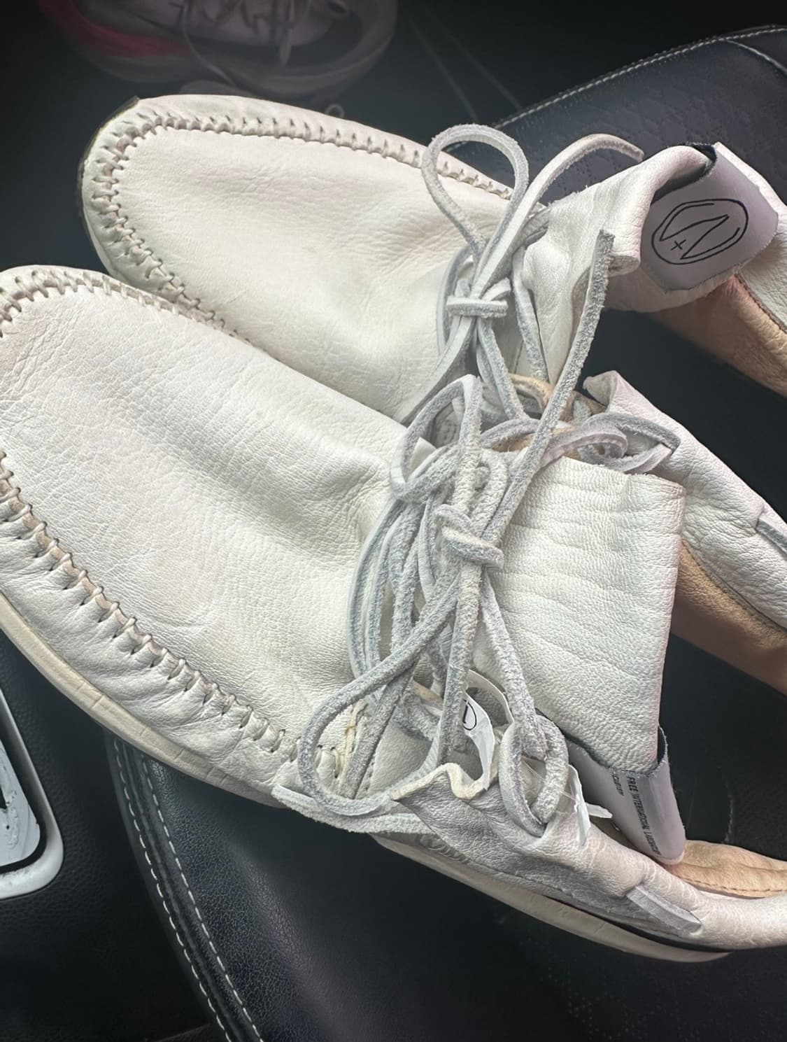 visvim leather sneakers 비즈빔 상품이미지1