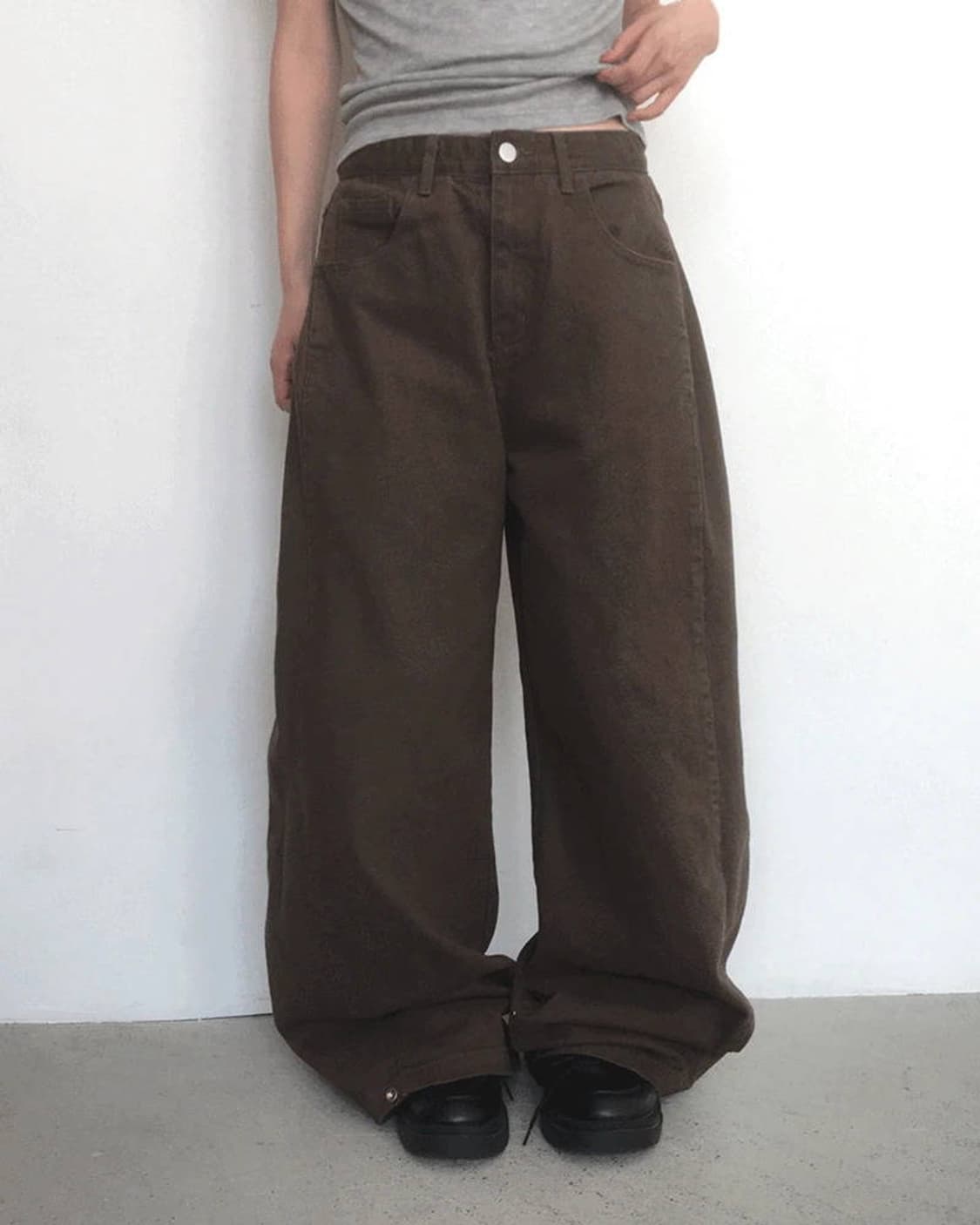 퍼팅 사이드 핀턱 와이드 코튼 팬츠
사이즈S 새상품 상품이미지1