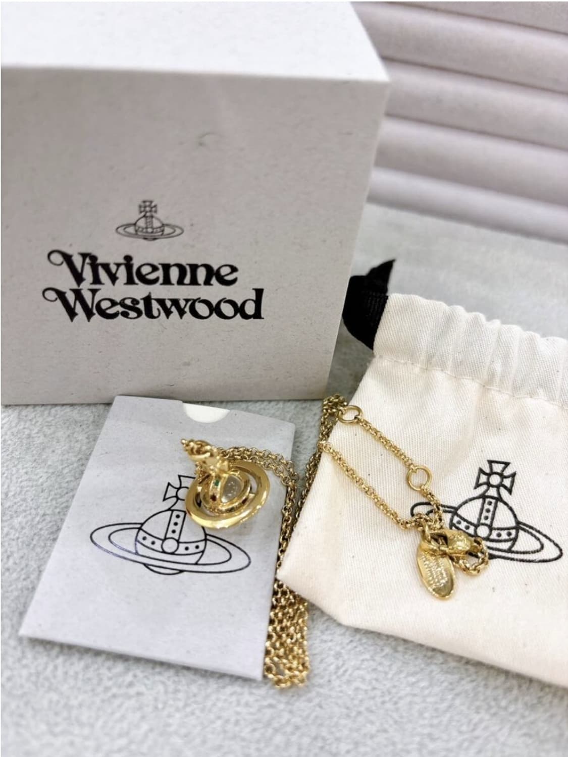 ✨ Vivienne Westwood 정품 목걸이 ✨
 상품이미지1