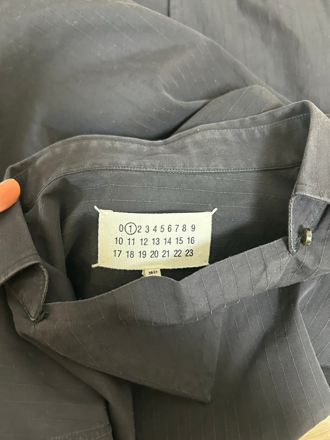 메종 마르지엘라 블랙 셔츠 상품이미지2