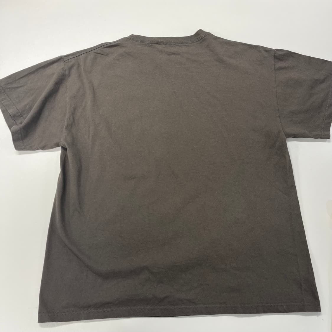 [L] AC/DC 아이언맨2 협업 빈티지 그래픽 반팔 티셔츠 브라운 상품이미지5