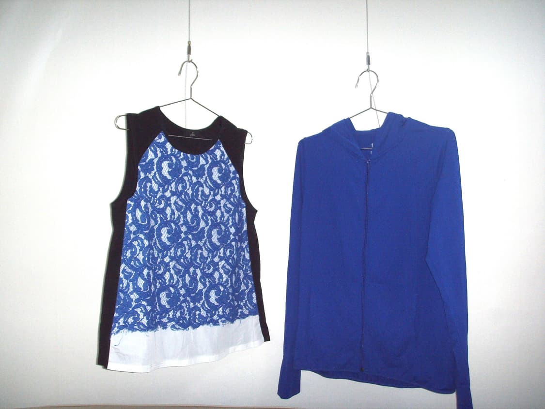 Uniqlo 에어리즘 Blue hood zip-up 상품이미지1
