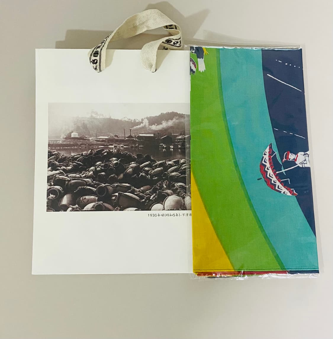 캐피탈 패스트컬러 셀비지 반다나  레인보우 상품이미지1