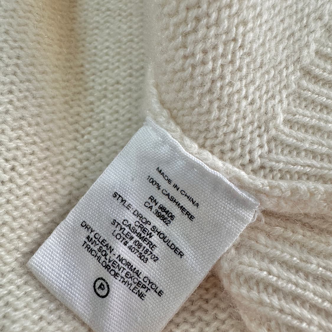 띠어리 캐시미어100 드롭 숄더 니트 탑 상품이미지3