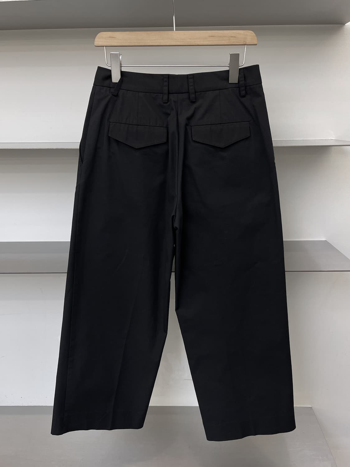 Lee Mathews 23aw 베이직 트라우저 팬츠  상품이미지3