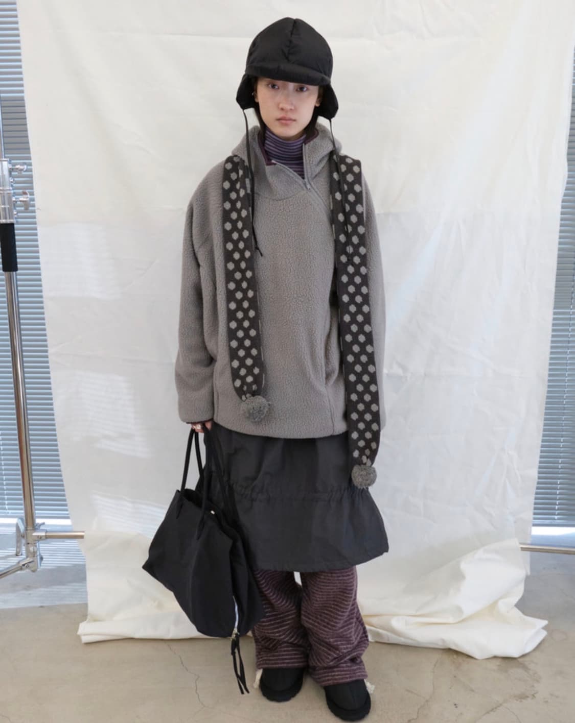 피키소사이어티 후리스 후디, 패딩 스커트, 스트라이프 조거 팬츠 코디셋 상품이미지1