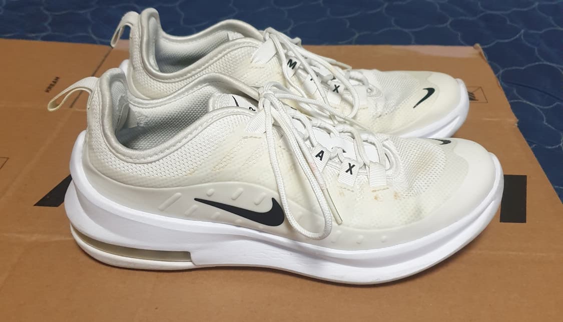 나이키 에어맥스 엑시스 스니커즈  (235) 상품이미지2