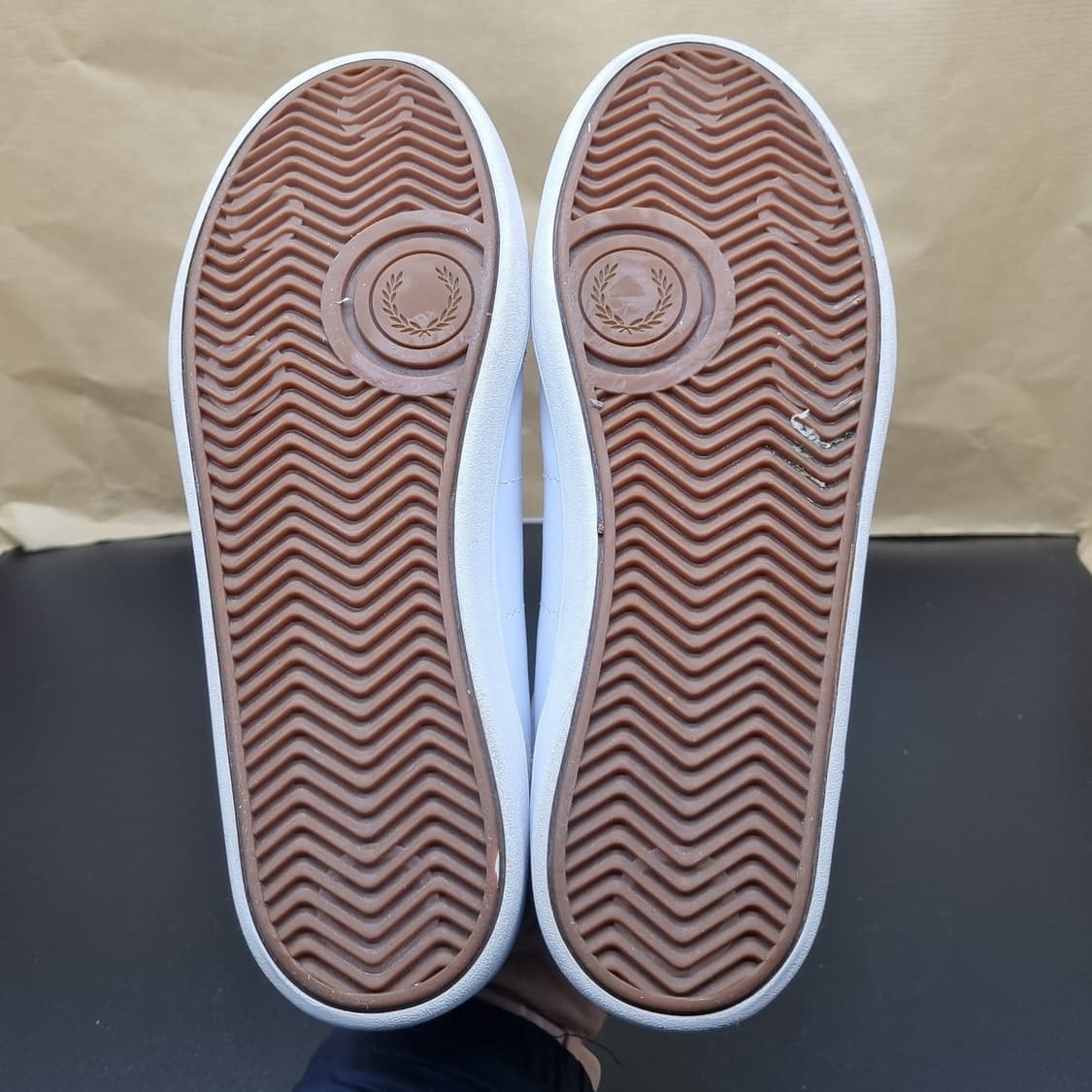 프레드페리 여성가죽스니커즈37 240 상품이미지3