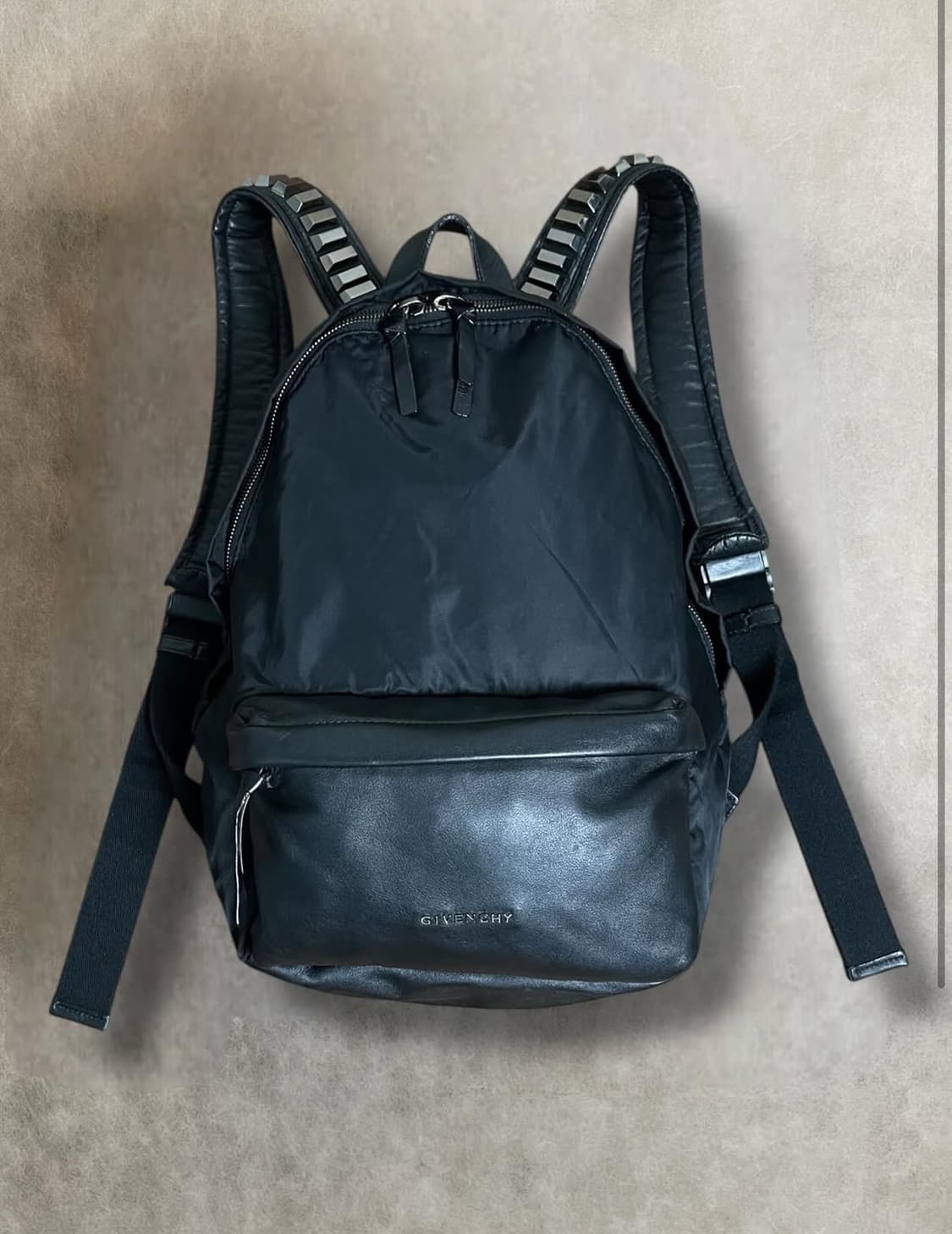 2011 지방시 리카르도티시 스터드 백팩 상품이미지3