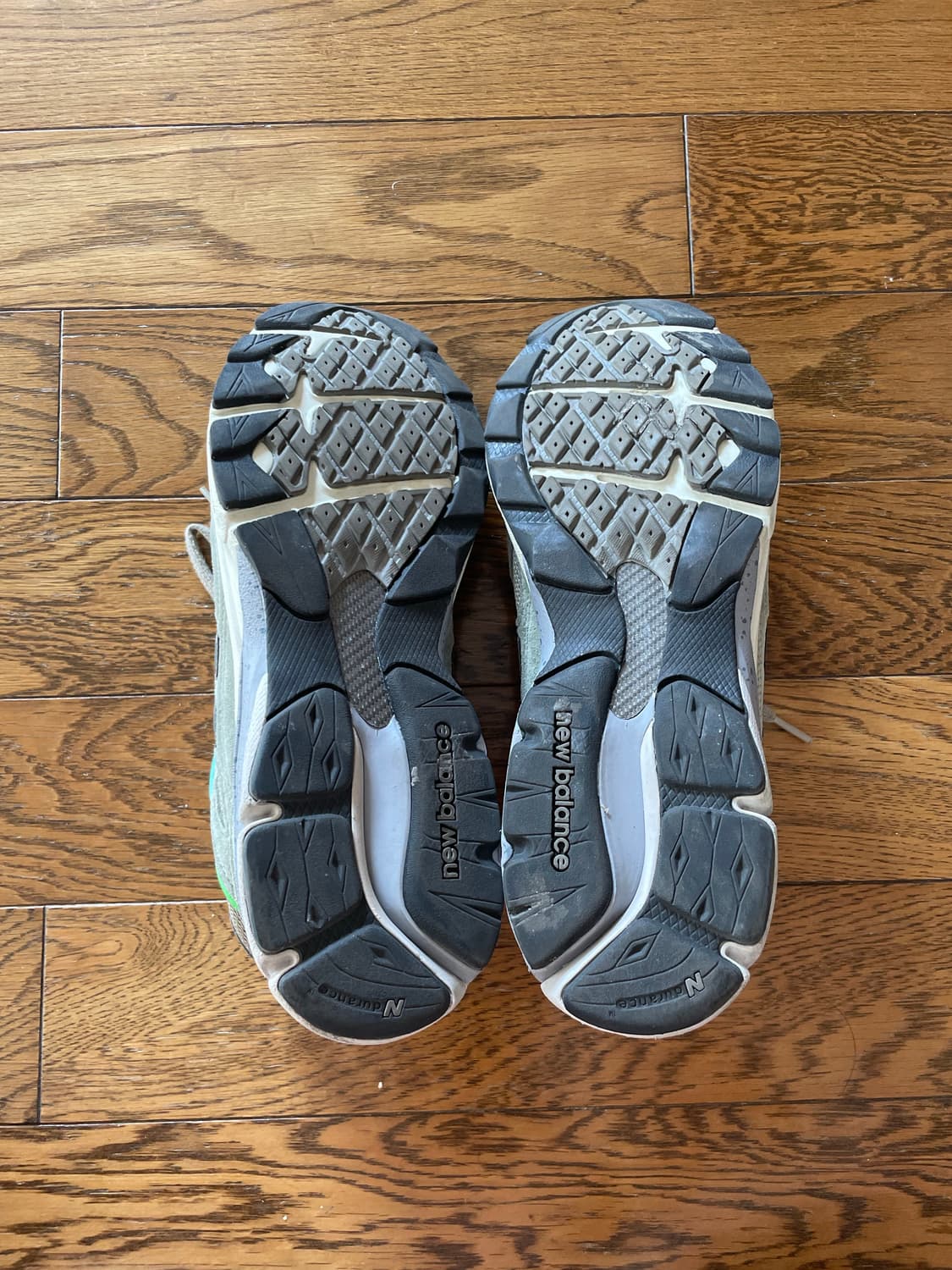 뉴발란스 X 파타 (PATTA) 990v3 275 상품이미지8