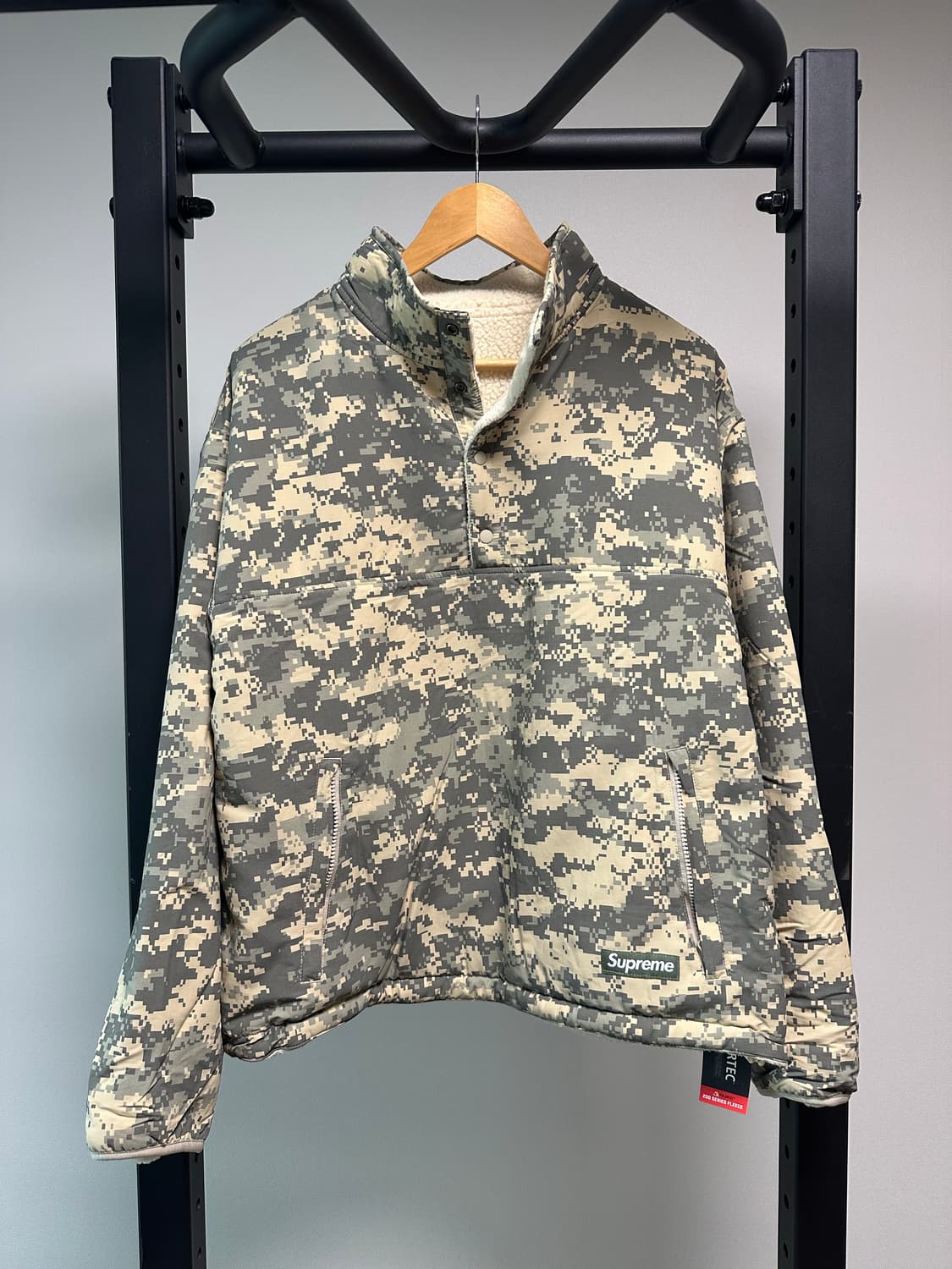 슈프림 폴라텍 셔링 리버시블 풀오버 상품이미지2