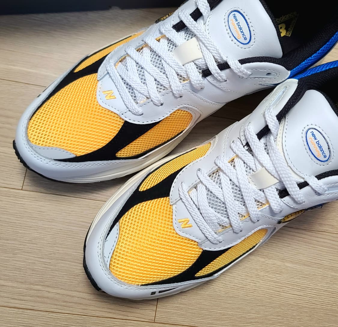 290 새제품 뉴발란스 2002R 화이트 남자 신발 운동화 285 295 상품이미지5