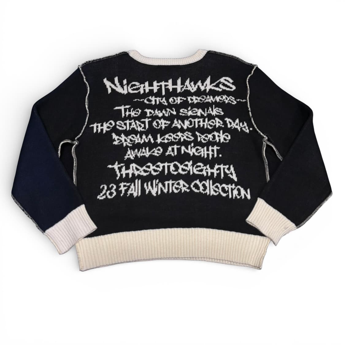 우먼FREE 쓰리투에이티 블랙 스티치 레터링 니트 상품이미지1