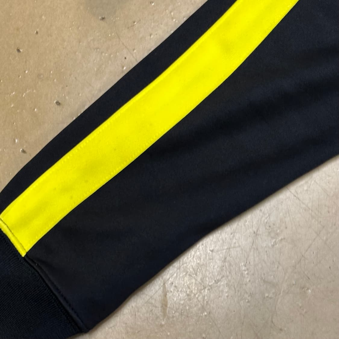 M 나이키 바르셀로나 옐로우라인 블랙 트랙탑 상품이미지8