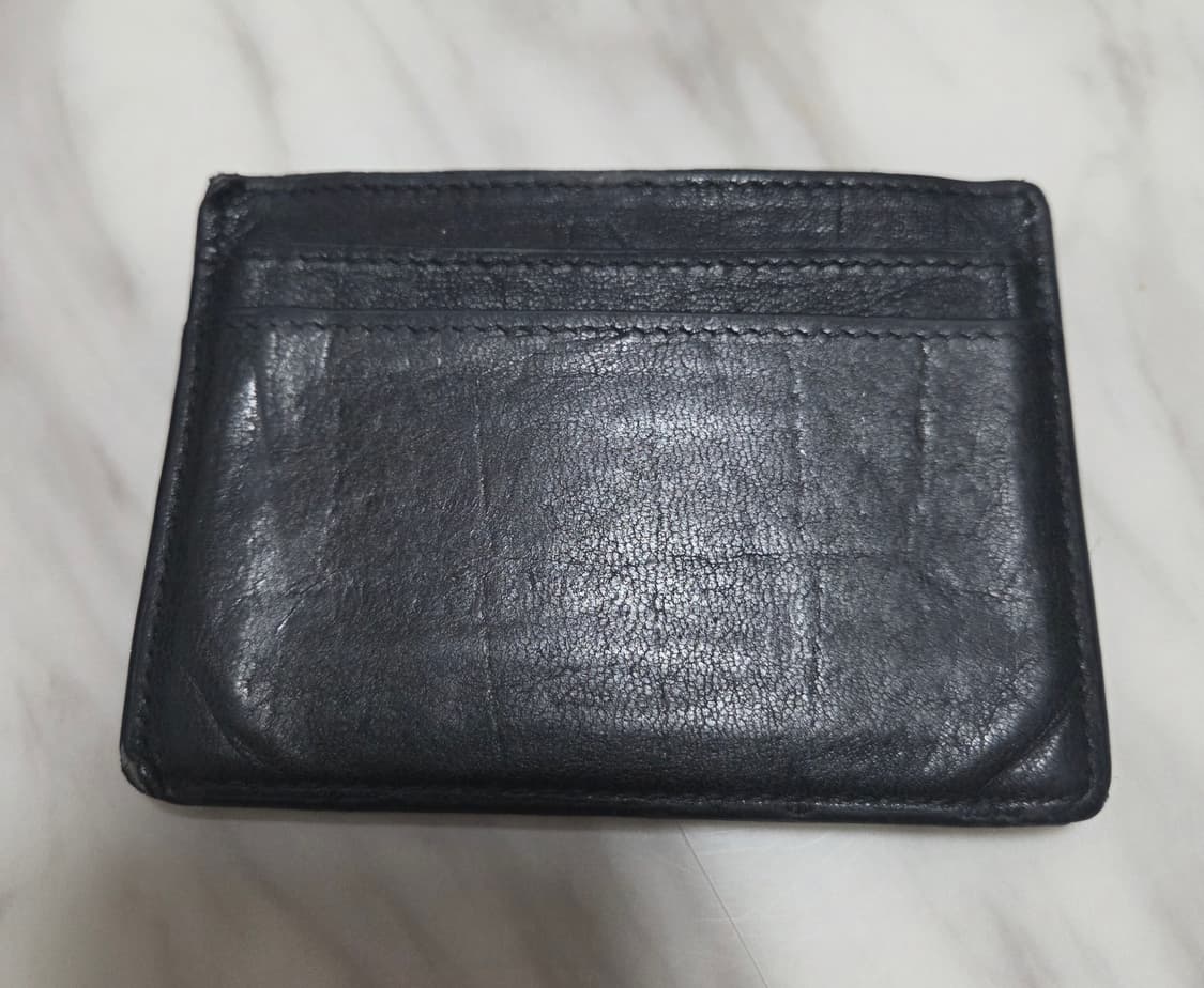 생로랑 모노그램 크로커다일 카드홀더 상품이미지2