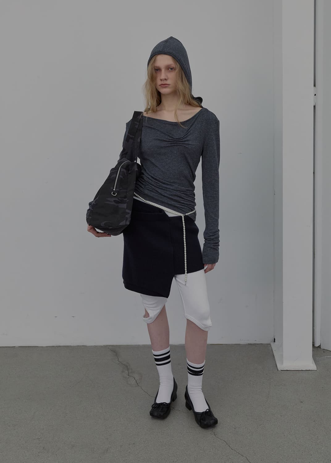 lcdc 다트 디테일 후디 상품이미지3