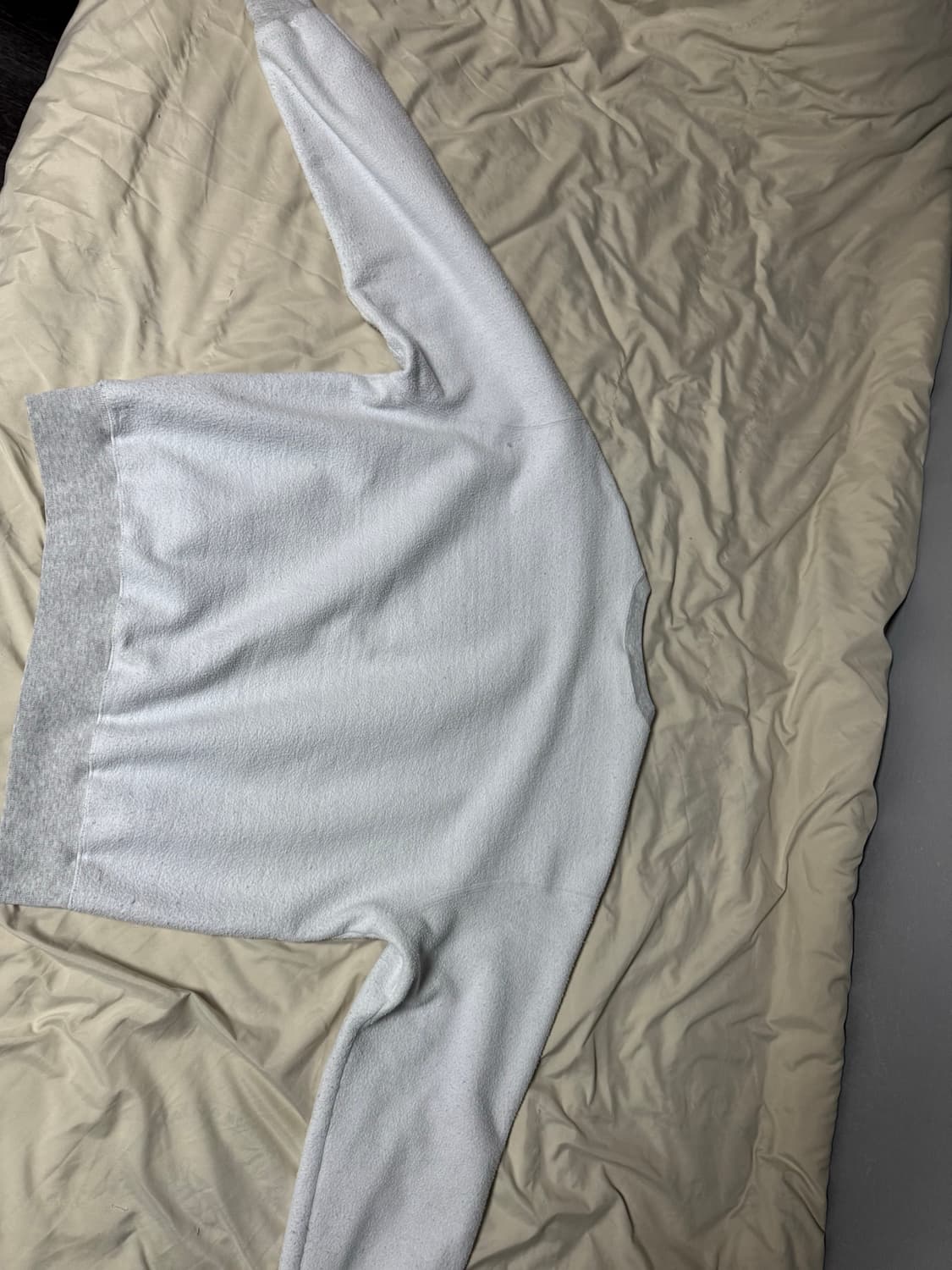 슈프림 인사이드 아웃 크루넥 애쉬 그레이 - 23FW 상품이미지7