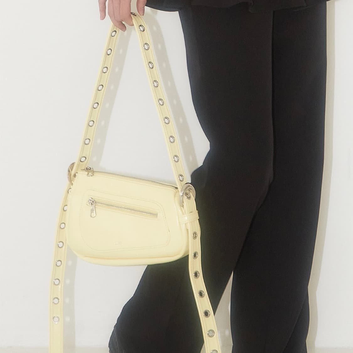 일리고 에이티피컬 포켓 백 버터 상품이미지2