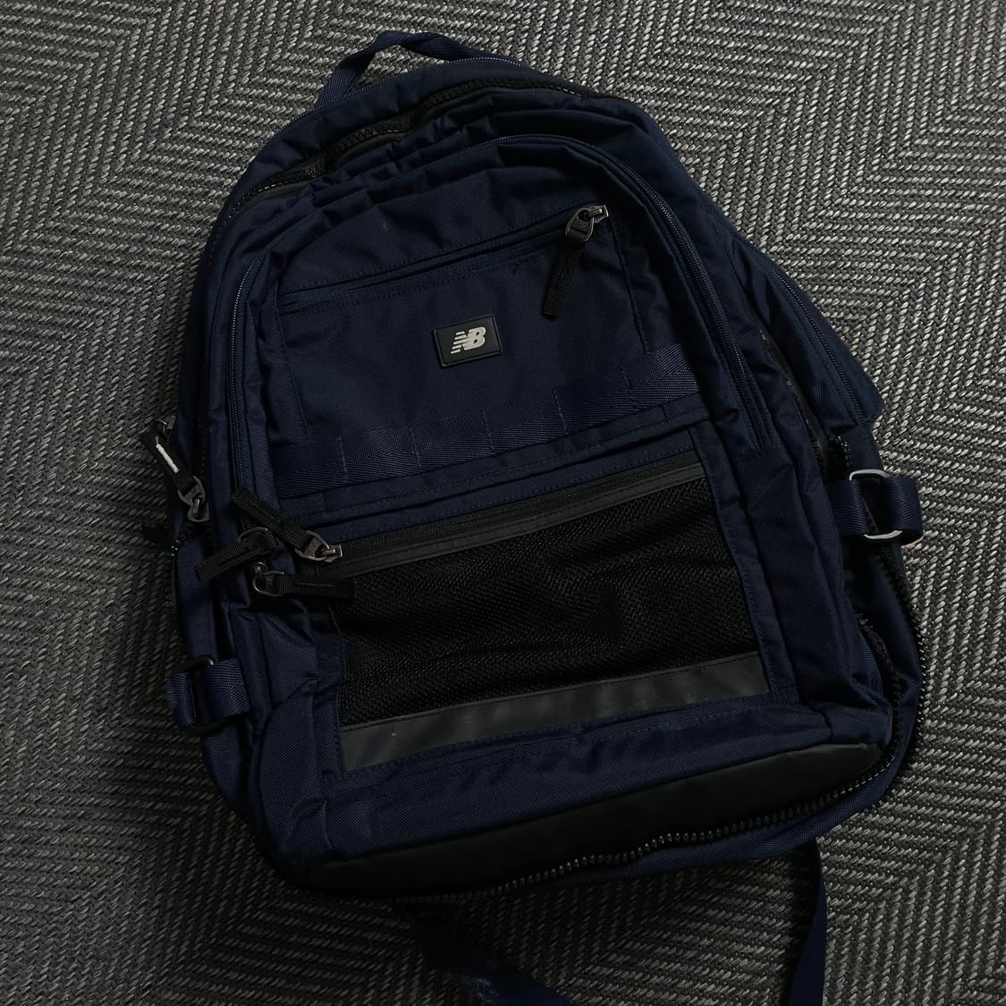 뉴발란스 3D 멀티 백팩 네이비y 4649 상품이미지1