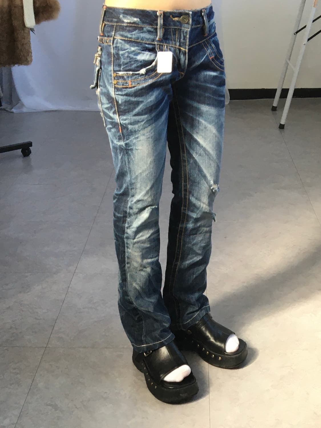 Stud point washing denim pants 상품이미지9