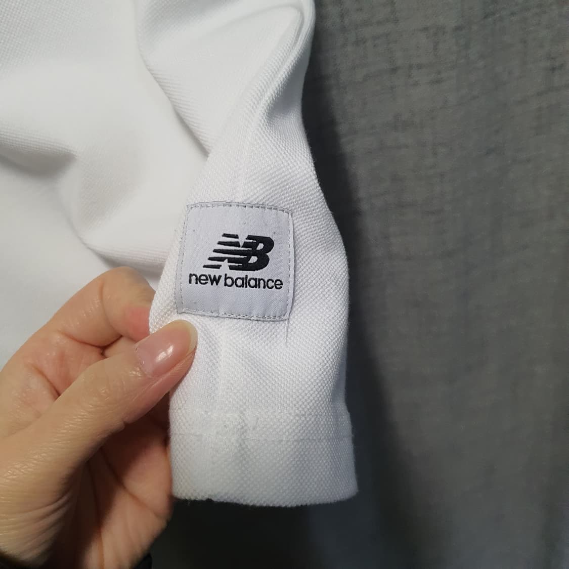 뉴발란스 화이트 폴로 반팔티  상품이미지3