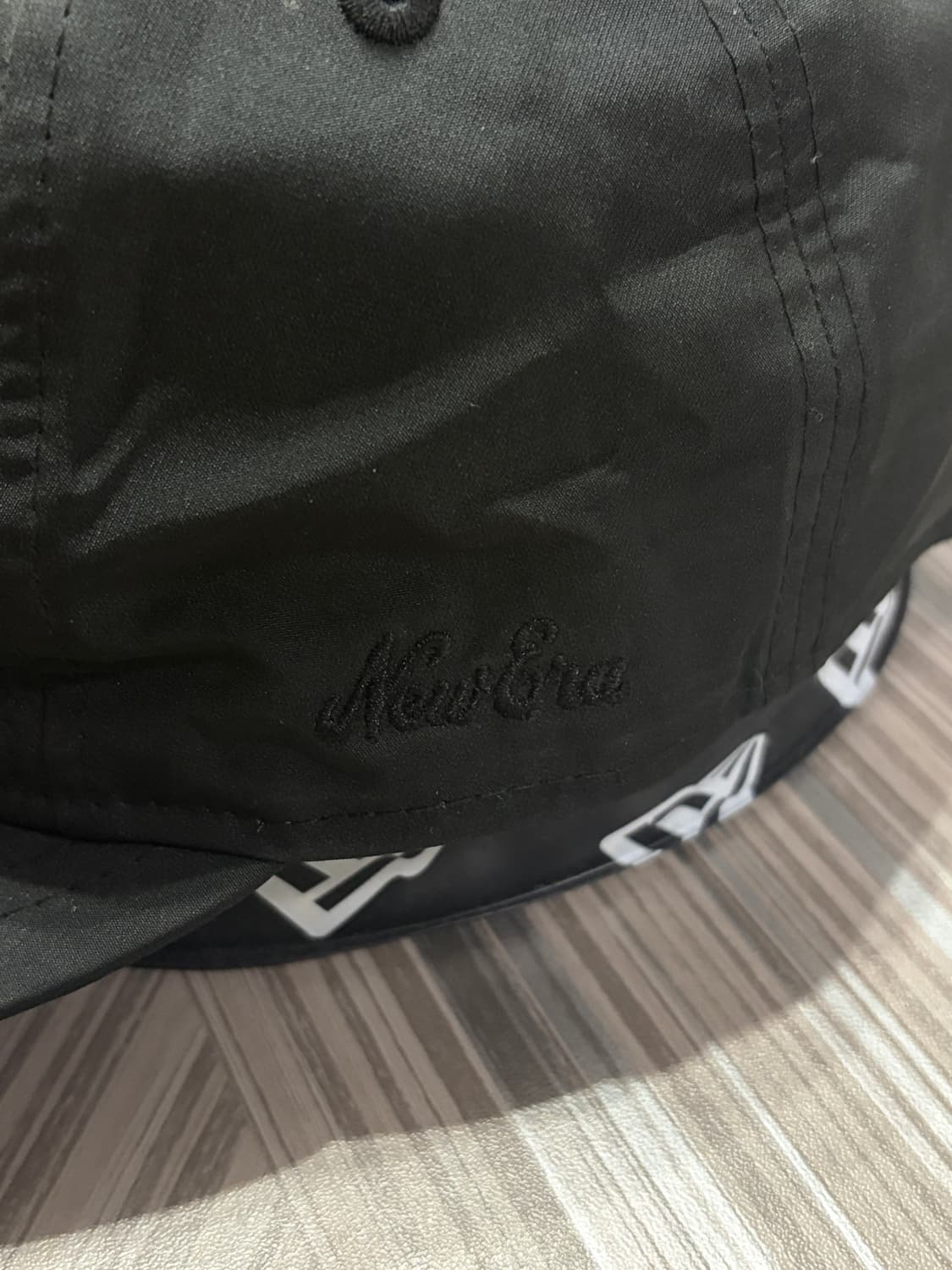 뉴에라 X 에센셜 콜라보 모자 상품이미지4