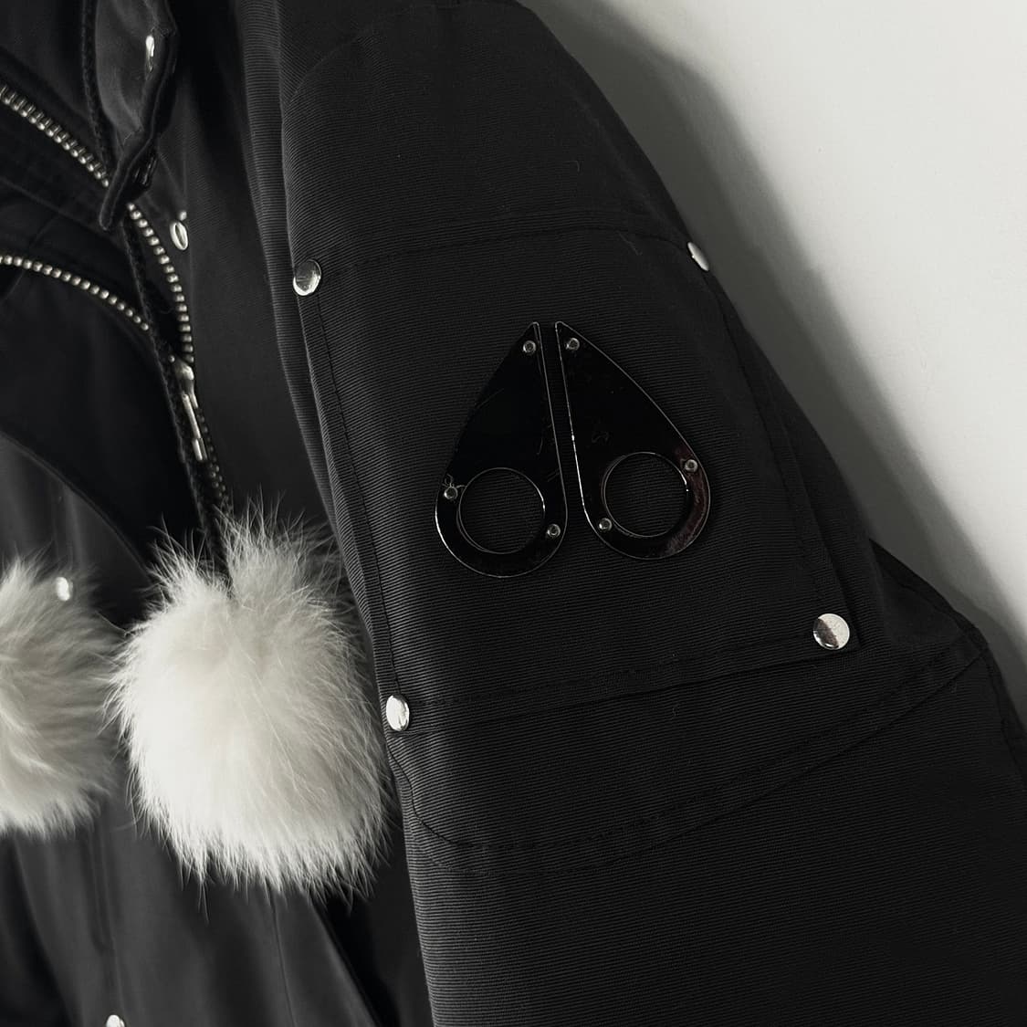 무스너클 스틸링 폭스퍼 다운 파카 상품이미지3