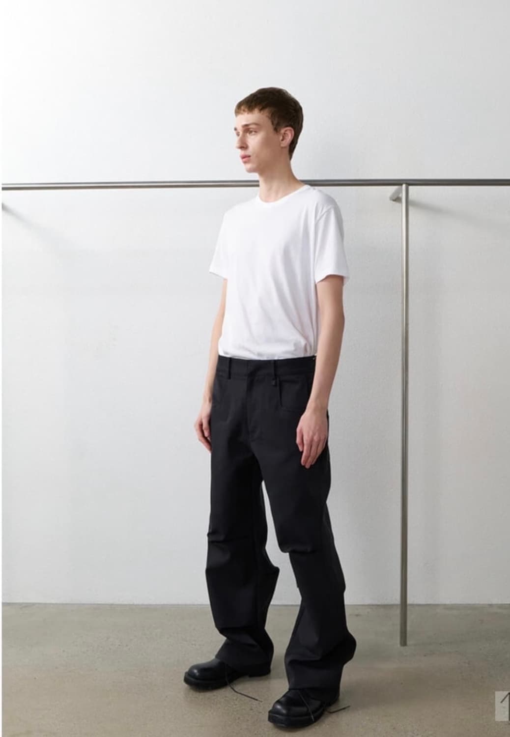 yiyae hard pants 사이즈M 상품이미지1