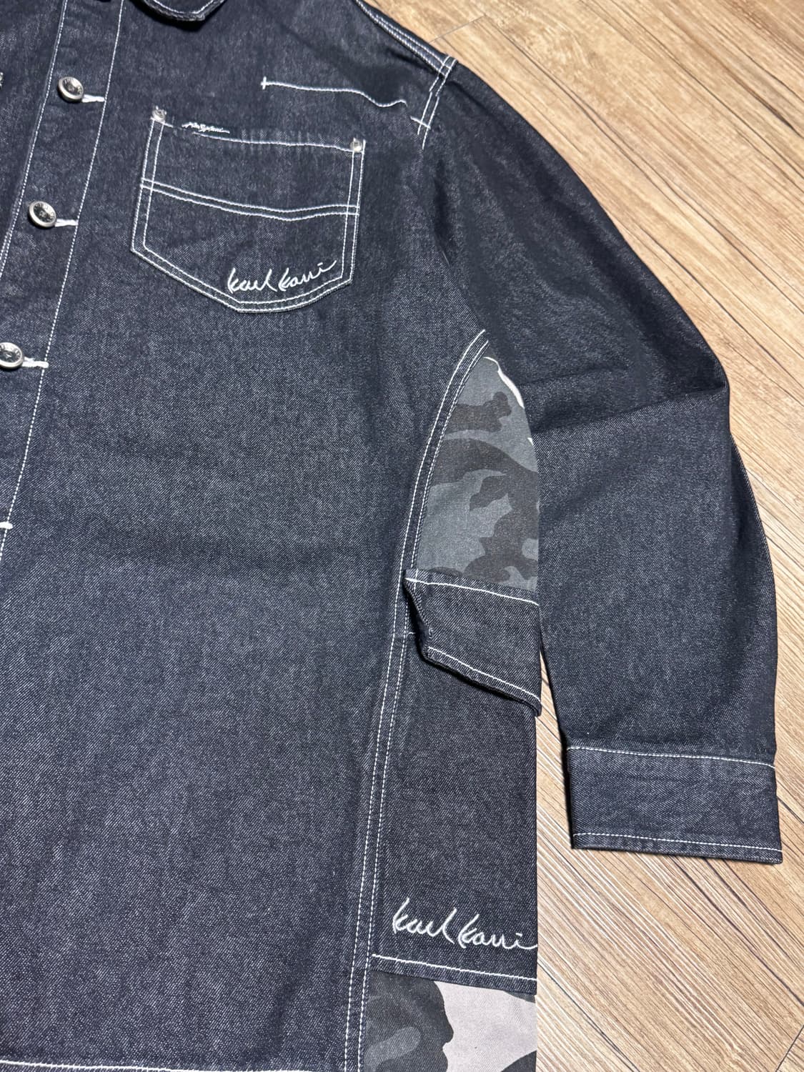 [L] 칼 카니 데드스탁 카모 데님 오버핏 자켓 상품이미지3