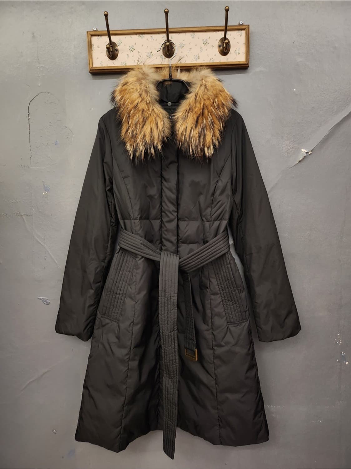 일본빈티지 콤 사 이즘 라쿤털 탈부착 가능 다운 벨트 패딩 상품이미지1